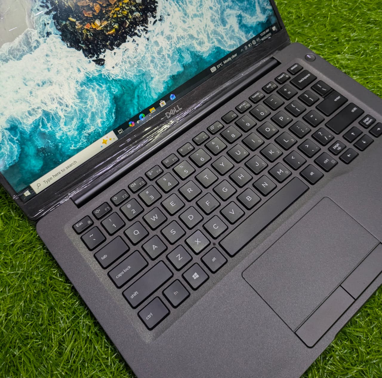 Dell Latitude 7400 Core i5 8th Gen 8GB RAM 256GB SSD Price in Pakistan