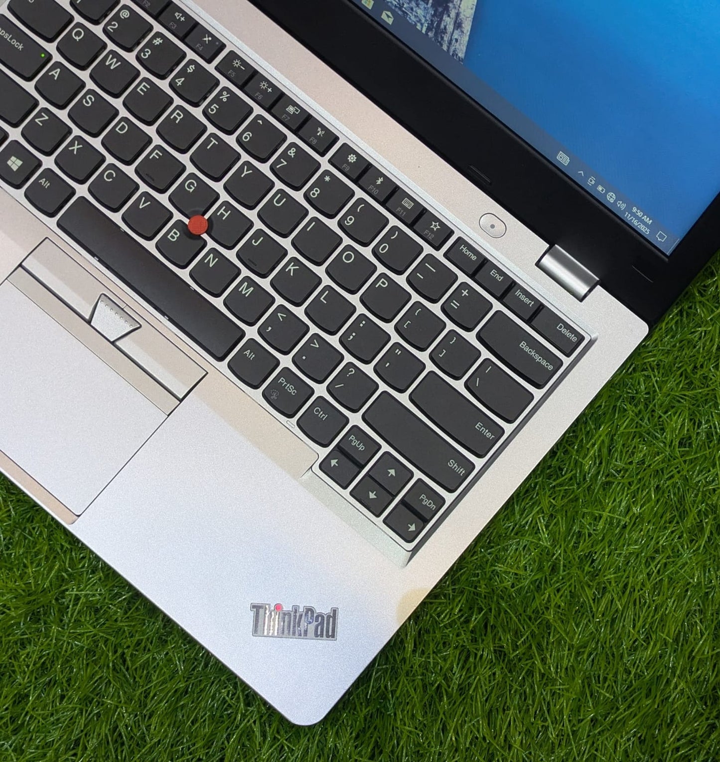 Lenovo Thinkpad 13 | G2 Core i5 7th Gen | 8GB 256GB SSD | 13.3″ HD LED