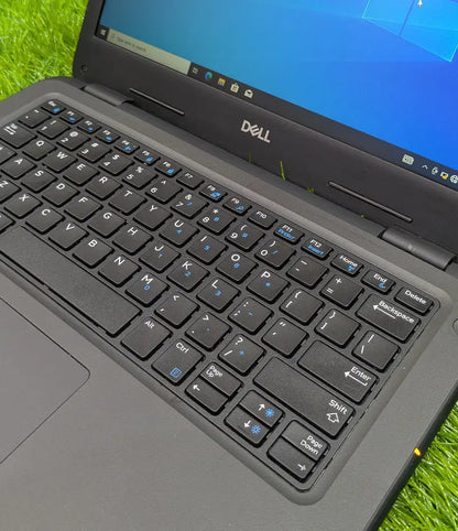 DELL LATITUDE 3300 | i3 - 7th Gen | 08 GB RAM - 256 GB SSD