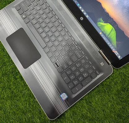 HP Pavilion 15 | Core i5 - 6th Gen | 8GB RAM - 256GB SSD | 15.6″ FHD