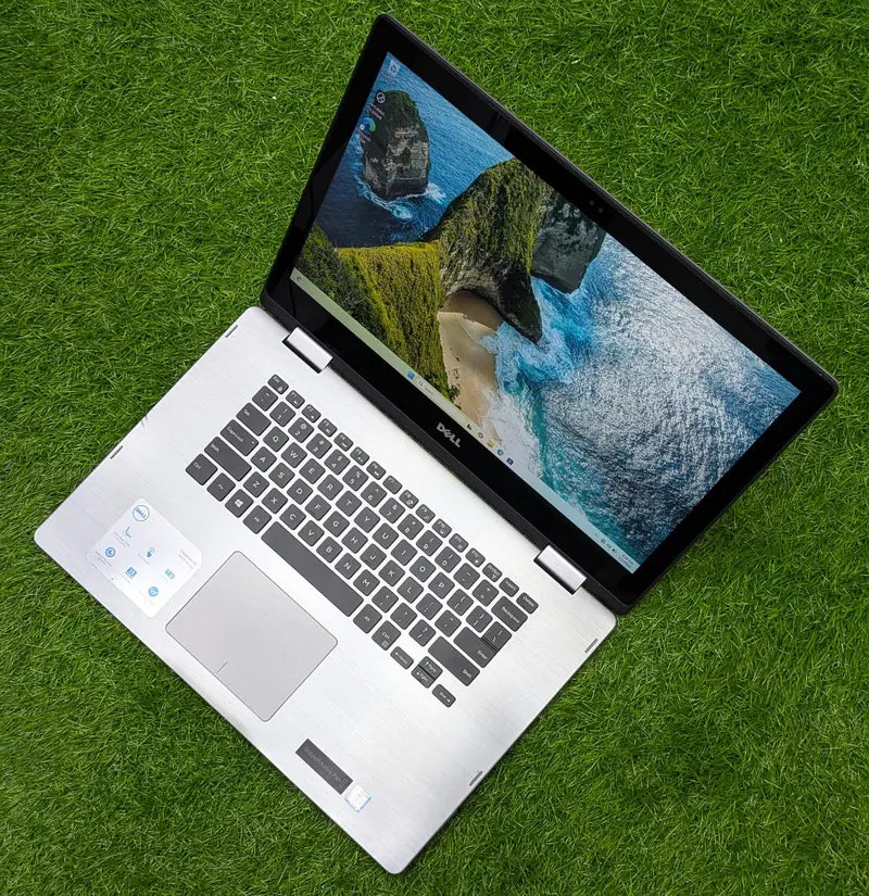 Dell Inspiron 7579 | Core i5 - 7th Gen | 8GB RAM - 256 GB SSD | X360