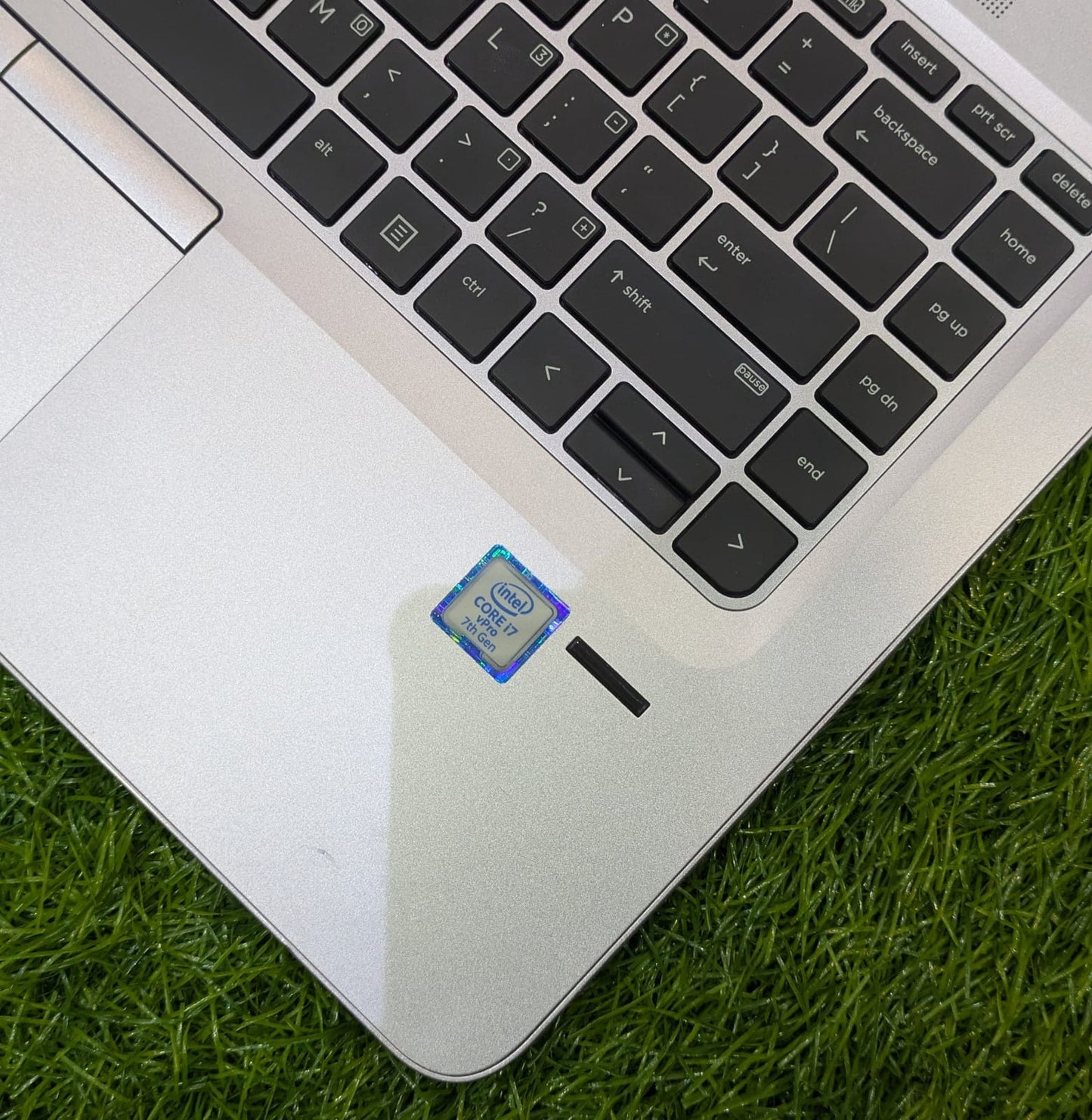 HP EliteBook 840 G4 Core i7 7th Gen 8GB 256GB SSD 14.1" Touch FHD Display