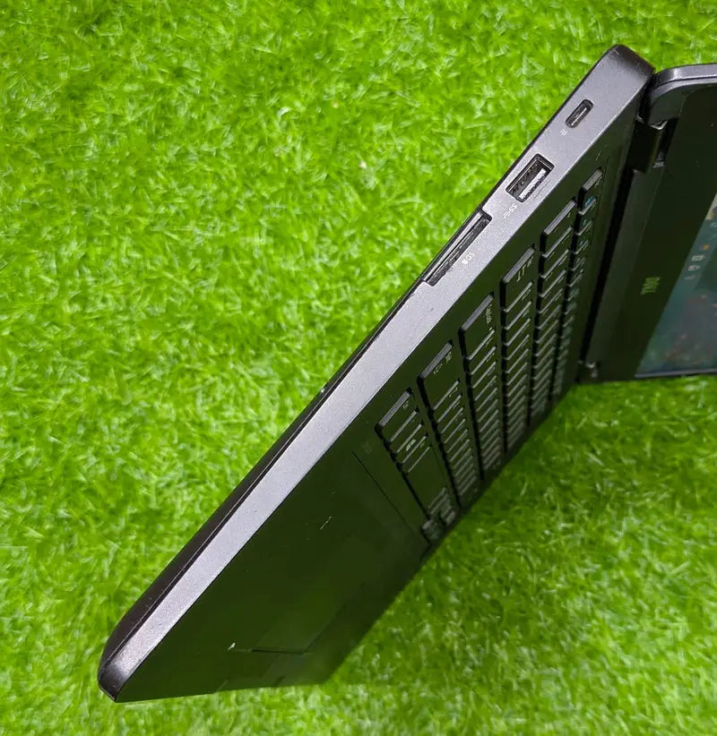 DELL Latitude 5491 Laptop | i5 - 8th Generation | 8 GB RAM 256 GB SSD