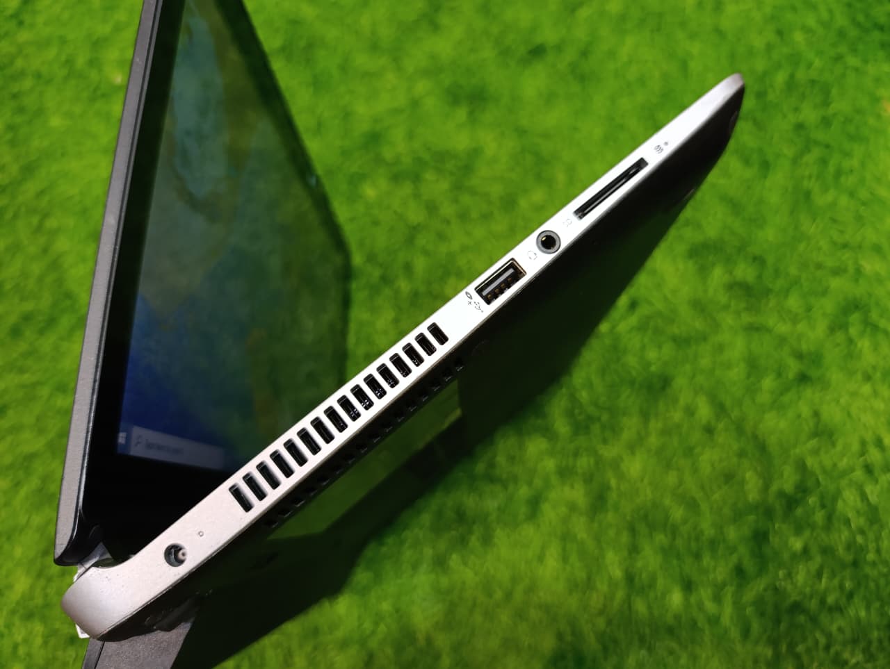 HP ProBook 430 - G3 TOUCH | i5 - 6th Generation | 8GB RAM | 240 GB SSD