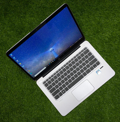 HP EliteBook 1030 G1 Core M5 6th Gen 8GB RAM 128 GB SSD