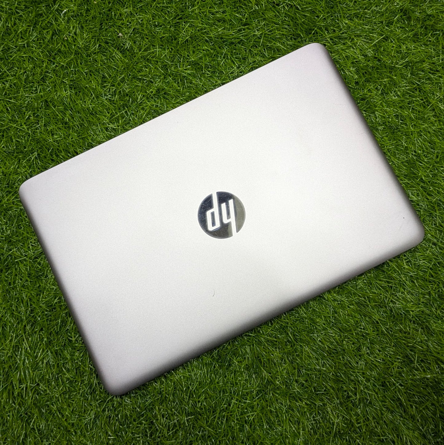 HP EliteBook 1030 G1 Core M5 6th Gen 8GB RAM 128 GB SSD