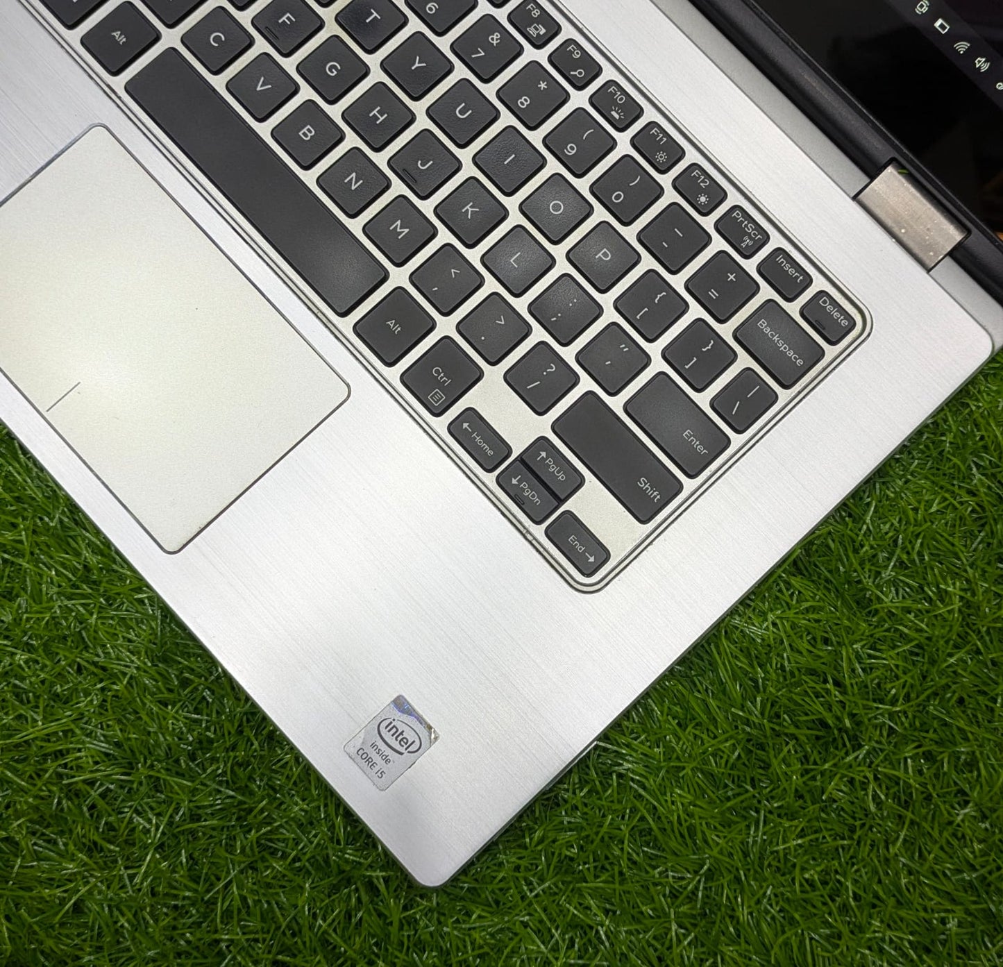 Dell Inspiron 13 7352 i5 5th Gen 08GB 128GB SSD FHD x360