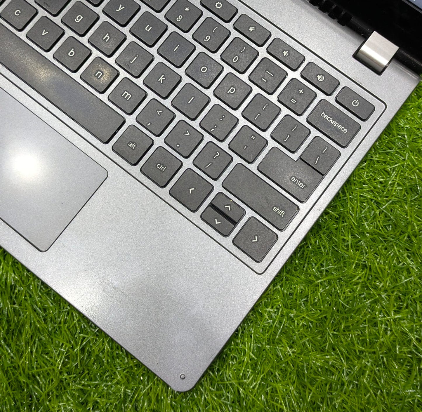 Acer c740 Chromebook Laptop | 4GB RAM - 128GB SSD | Windows 10