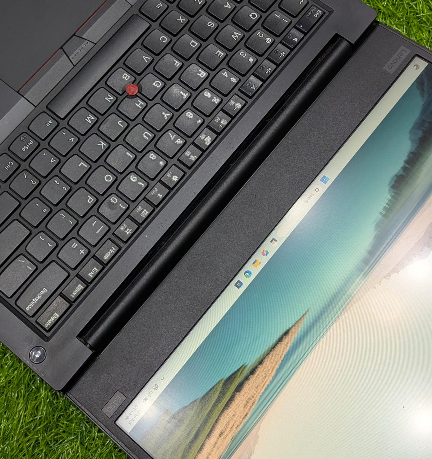 Lenovo ThinkPad E490 | Core-i5-8th Gen | 8 GB RAM 256 GB SSD | 14″ Display