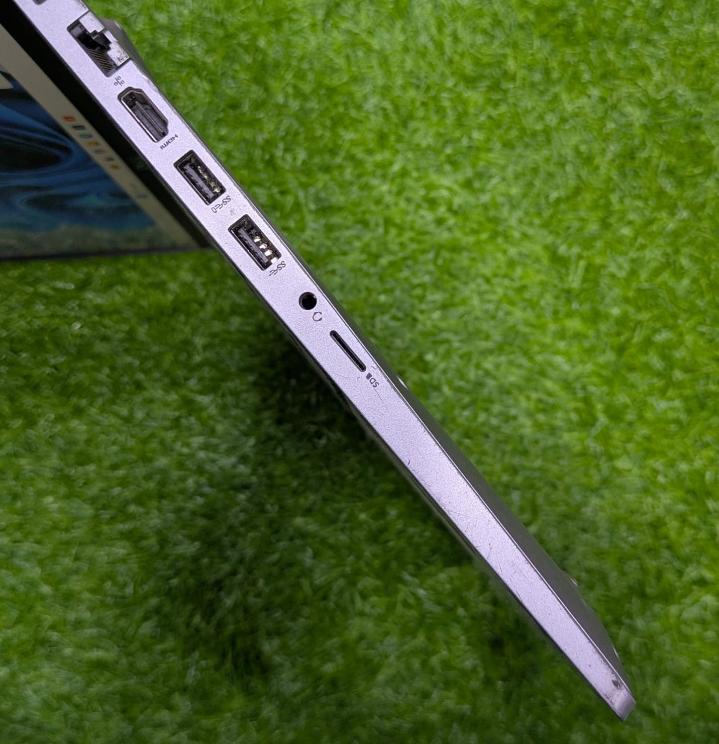 Dell Latitude 5520 Laptop i5 11th Gen 8GB RAM 256GB SSD Full HD Pakistan