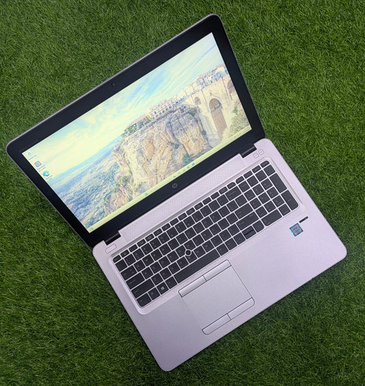 HP 850 G3 - i7 6th Generation 8GB RAM 256 GB SSD Laptop in Pakistan