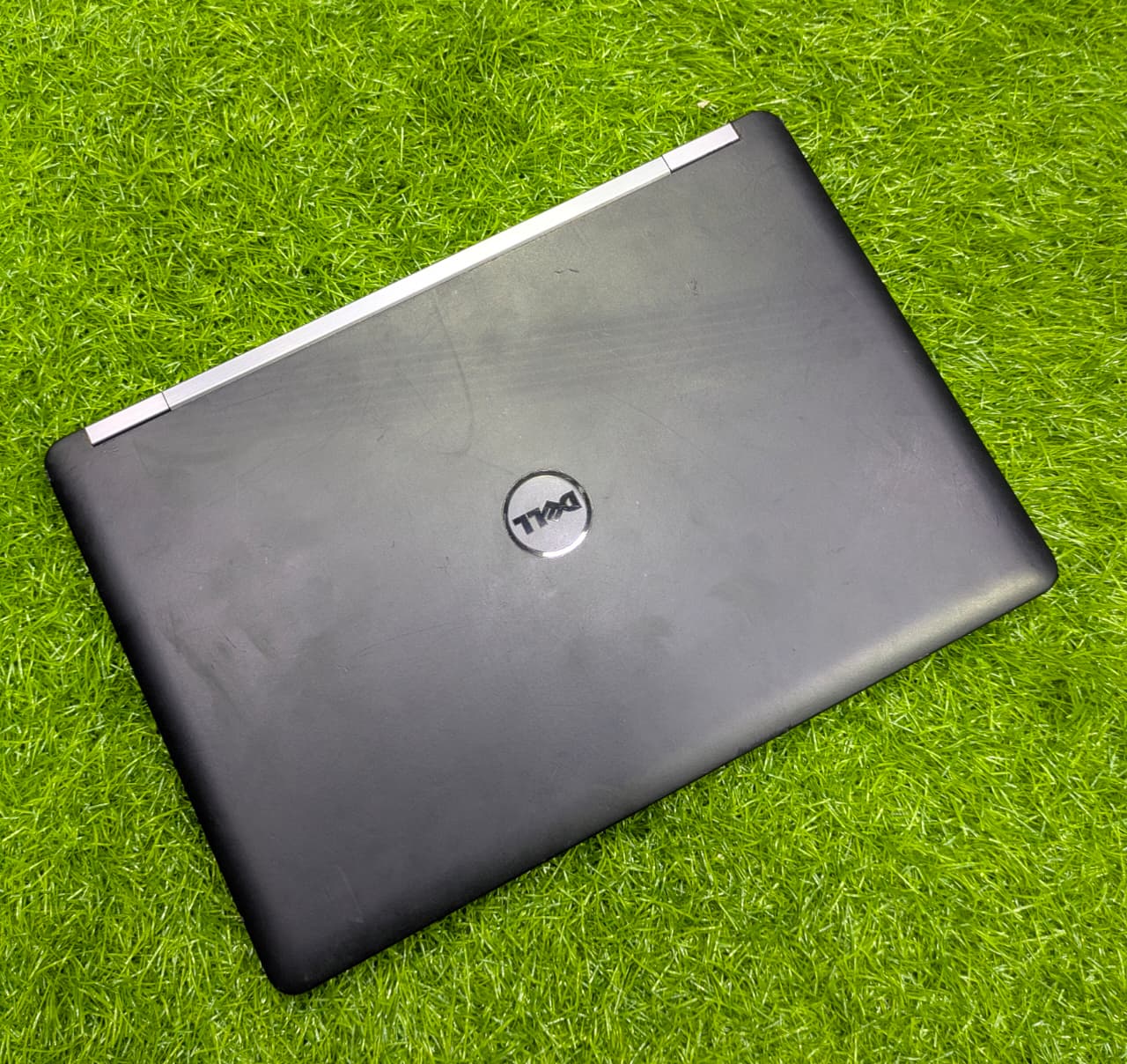 Dell Latitude 5470 Core i5 6th Gen 8GB RAM 256GB SSD Laptop