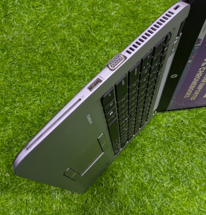 HP EliteBook 725 G4 AMD A8 PRO 8GB RAM 128GB SSD 512MB Dedicated Graphics