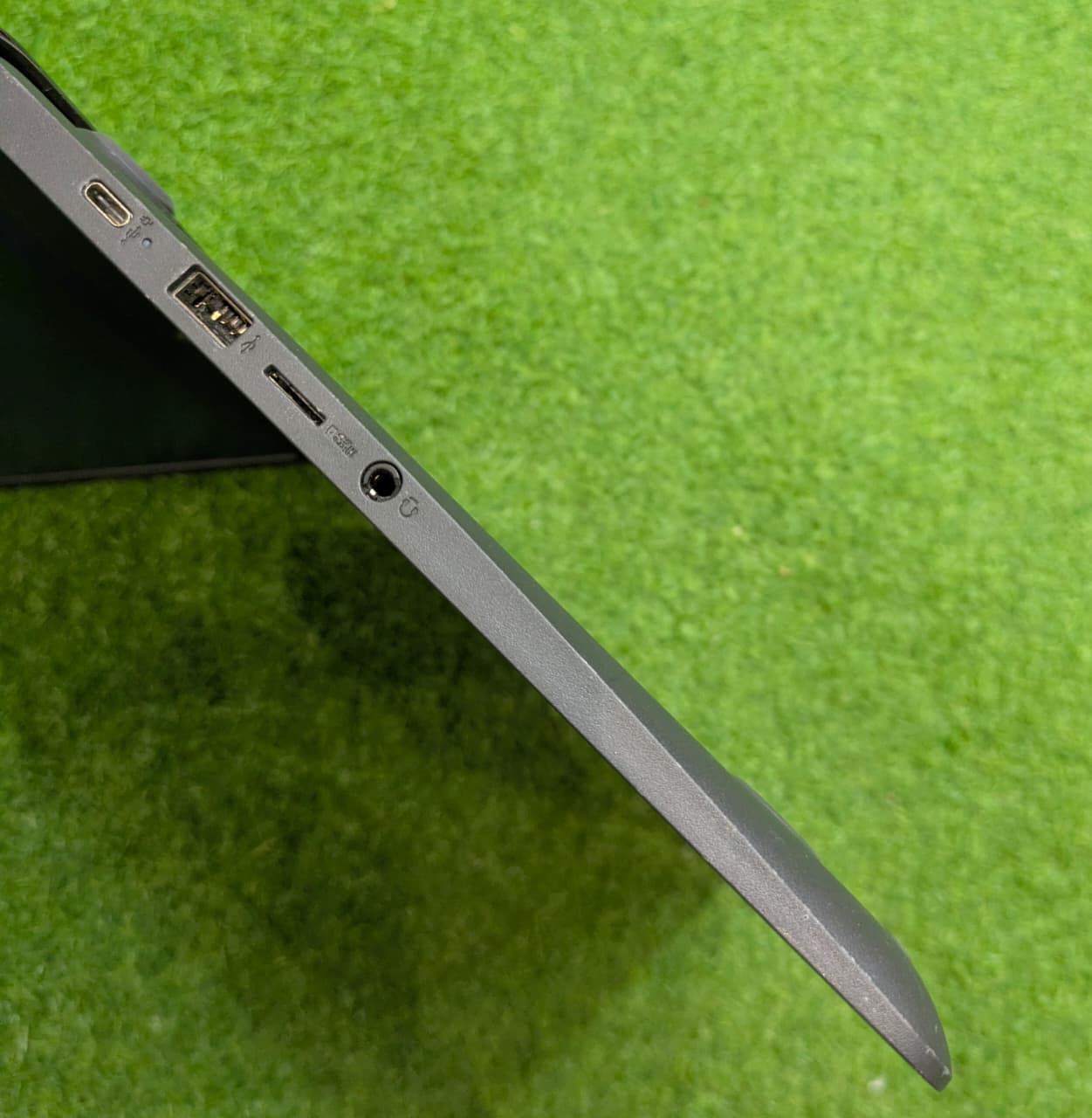 HP Chromebook 14 G5 | 8GB RAM - 32GB Storage | 14 Inch Windows Laptop