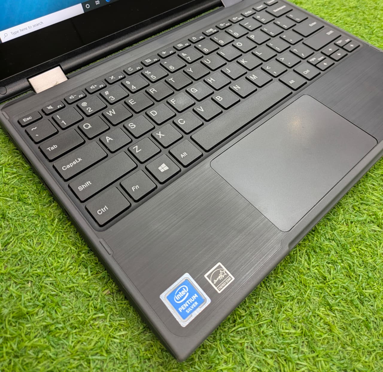 Lenovo 300e Laptop in Pakistan | 8GB RAM 128GB SSD Pentium Silver