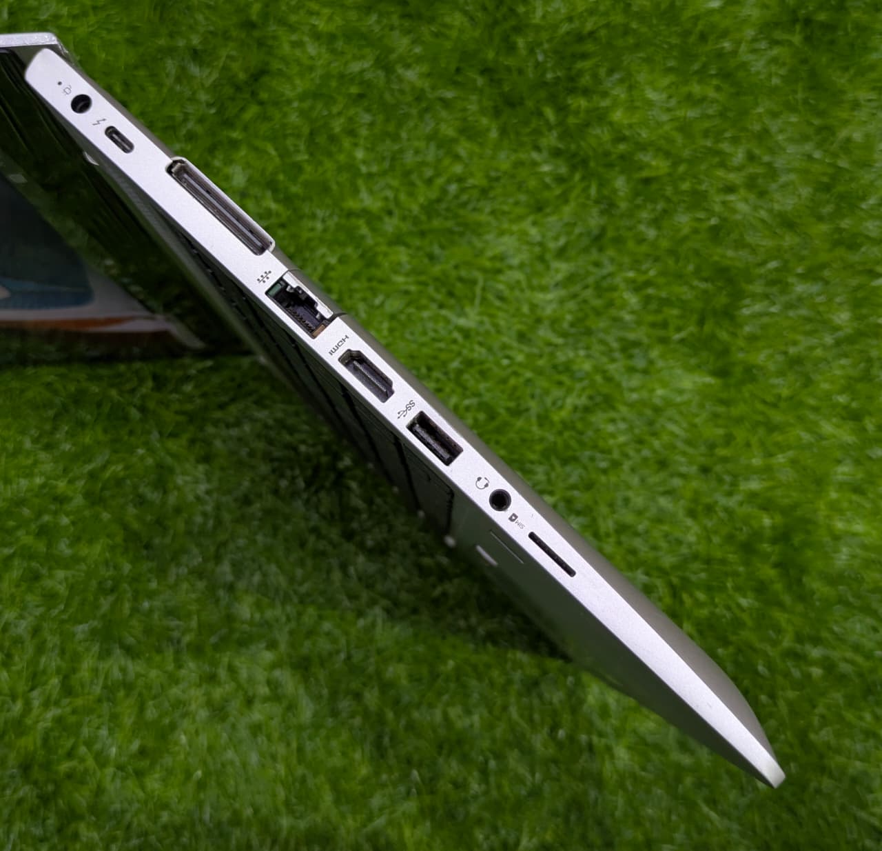 HP EliteBook 840 G5 | Core i5 8th Gen | 8GB RAM 256GB SSD | Price in Pakistan