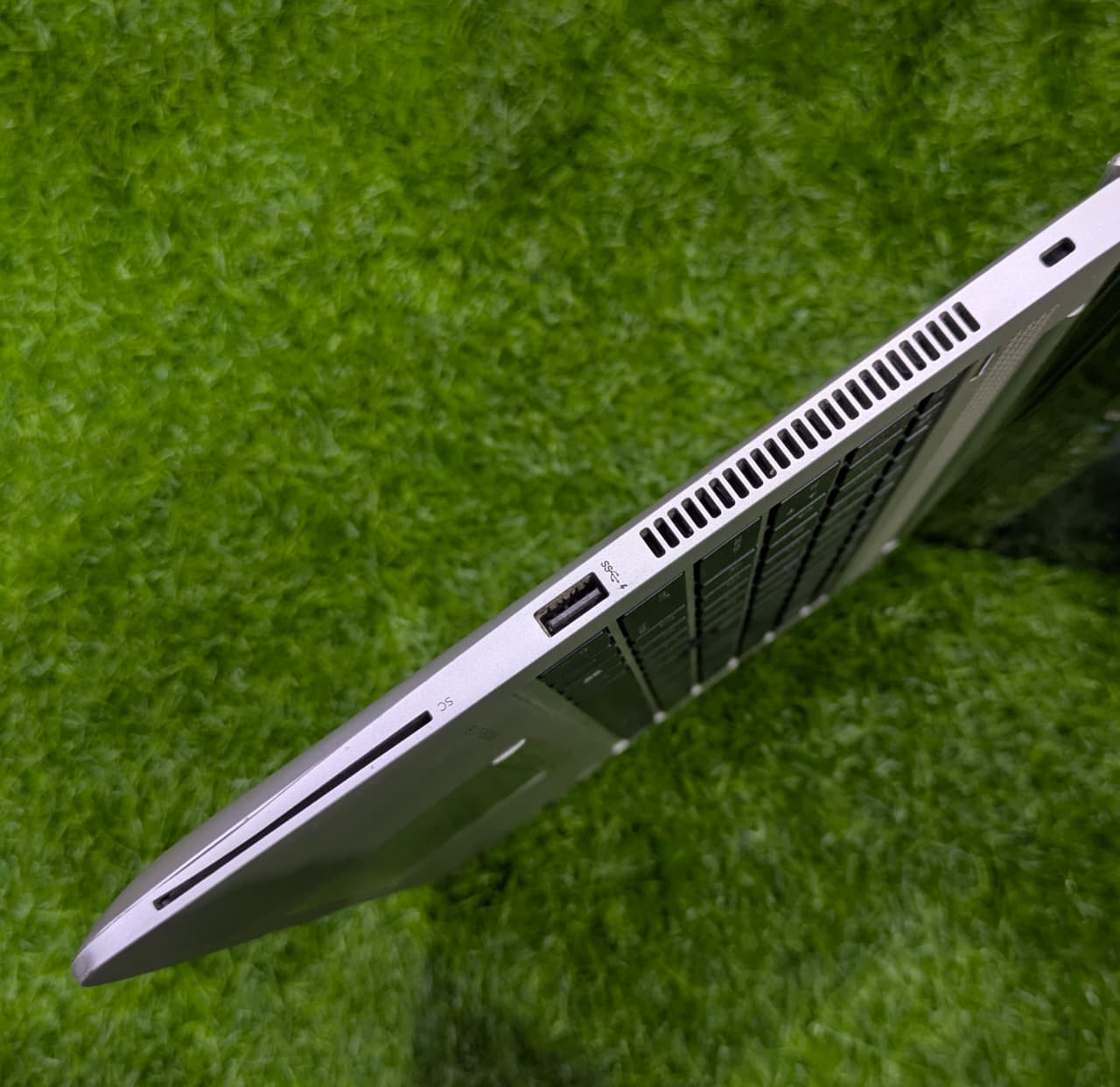 HP EliteBook 840 G5 | Core i5 8th Gen | 8GB RAM 256GB SSD | Price in Pakistan