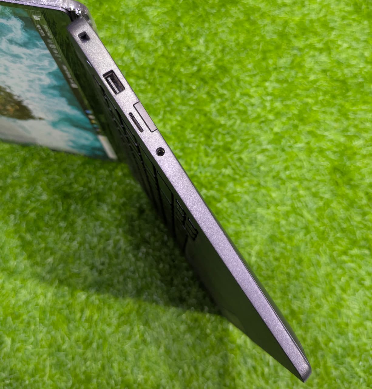 Dell Latitude 7400 Core i5 8th Gen 8GB RAM 256GB SSD Price in Pakistan