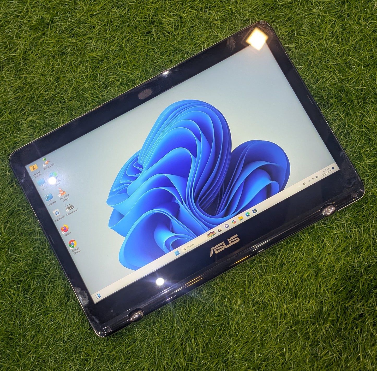 Asus Q304u | i5 7th Gen | 8GB 256GB SSD | 14" FHD Touch x360